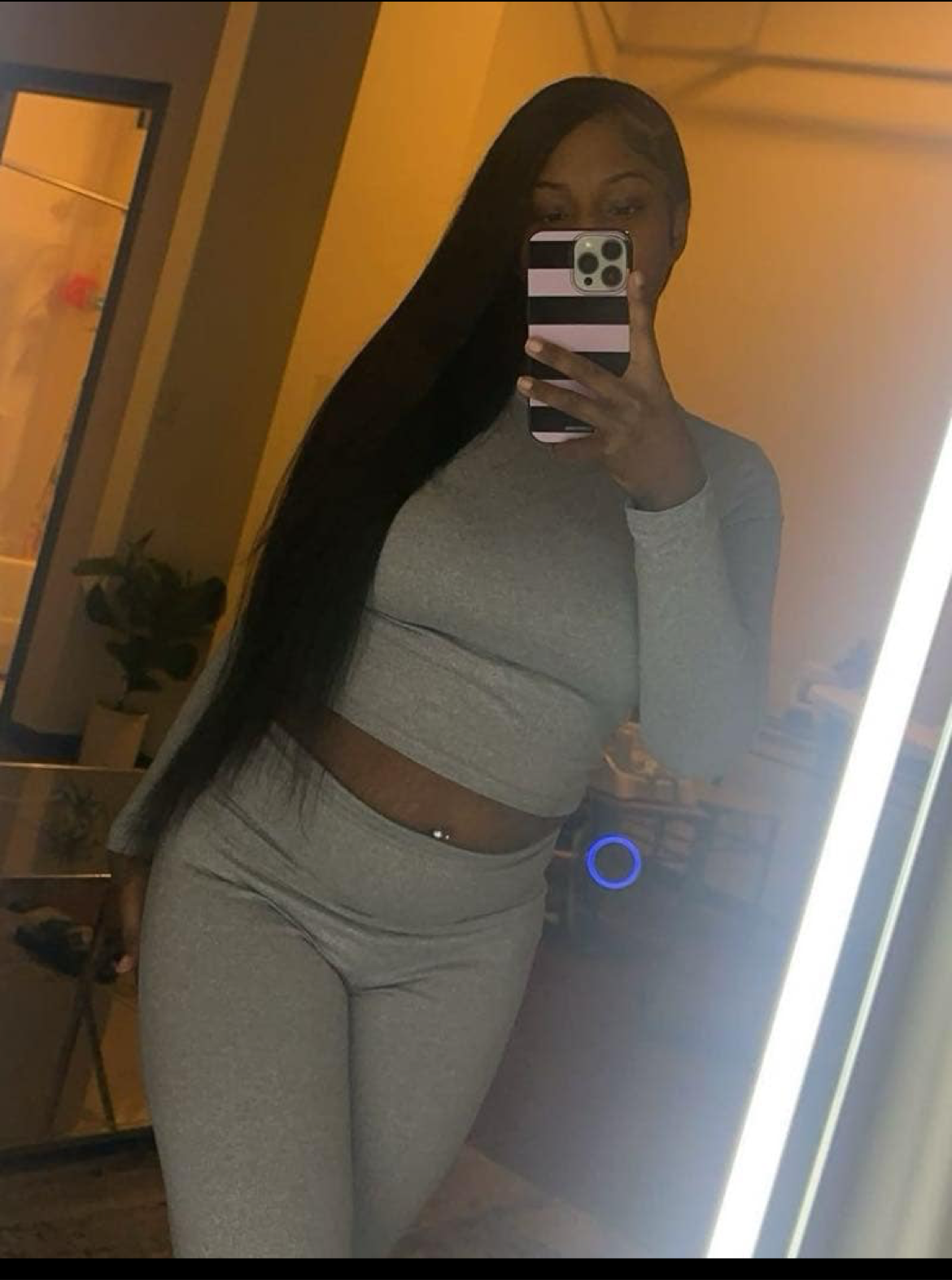 13x4 Straight Frontal Wig